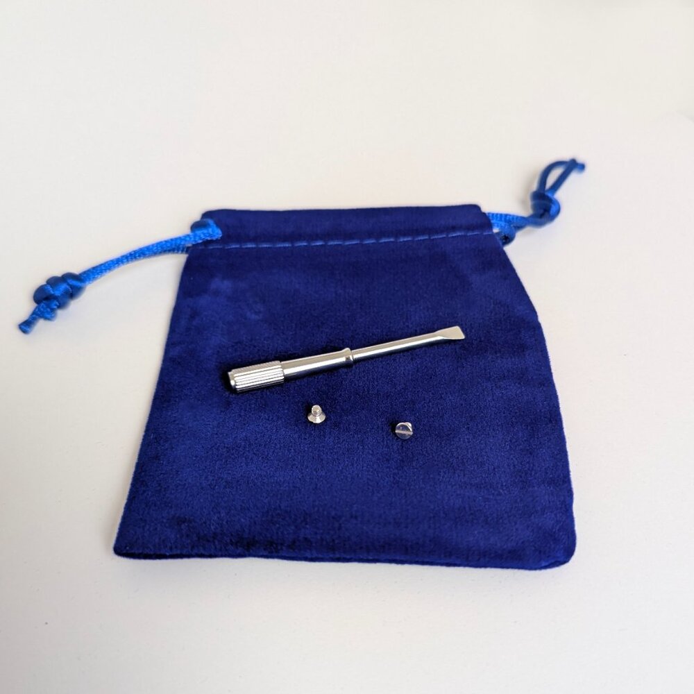 The Love Bracelet Replacement Screw + Screwdriver + Gift Bag Revson Gift… - Picture 12 of 14